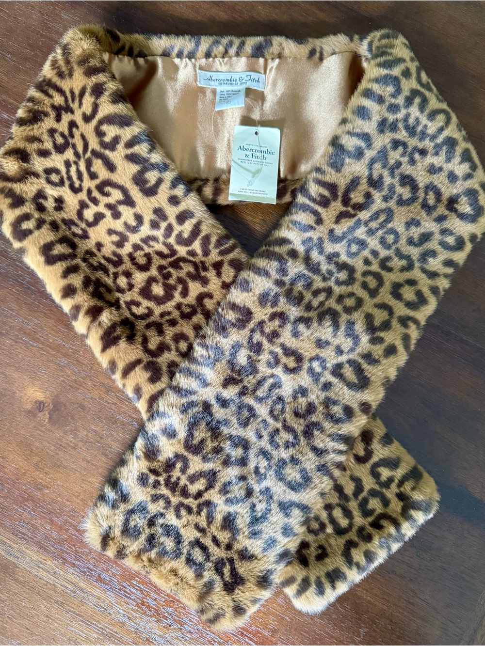 Abercrombie & Fitch (Vintage) Leopard Faux Fur Scarf/Stole - NWT